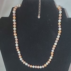 Nwt Freshwater Cultured Pearl necklace & bracele